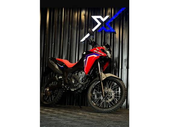 HONDA XRE 300 SAHARA RALLY HONDA XRE 300 SAHARA RALLY